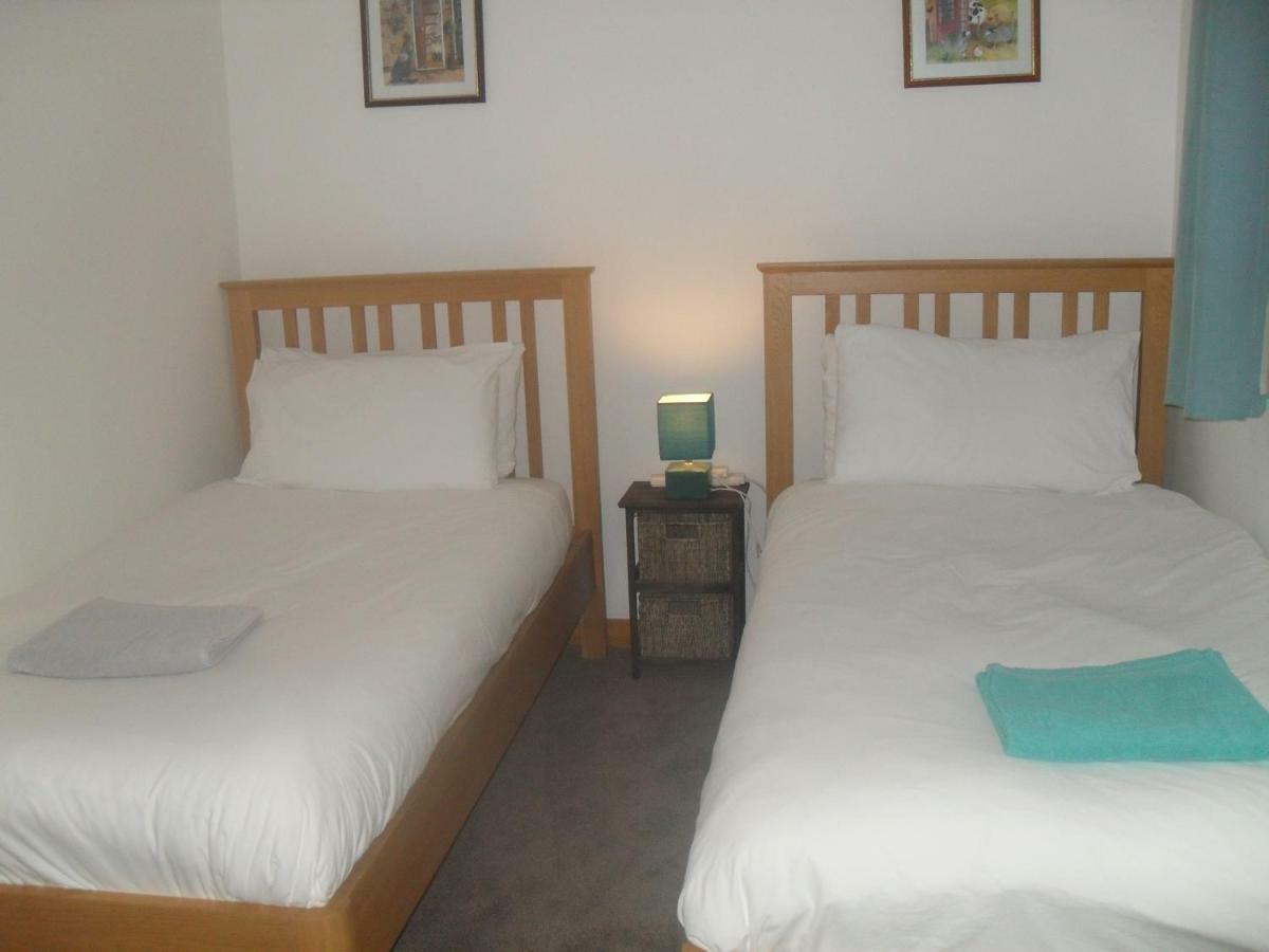 Edinburgh Beach View Apartment Eksteriør bilde